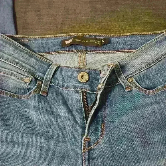 Levis Demi Curve Skinny Jeans Size: 25 #0047 - Picture 3 of 7